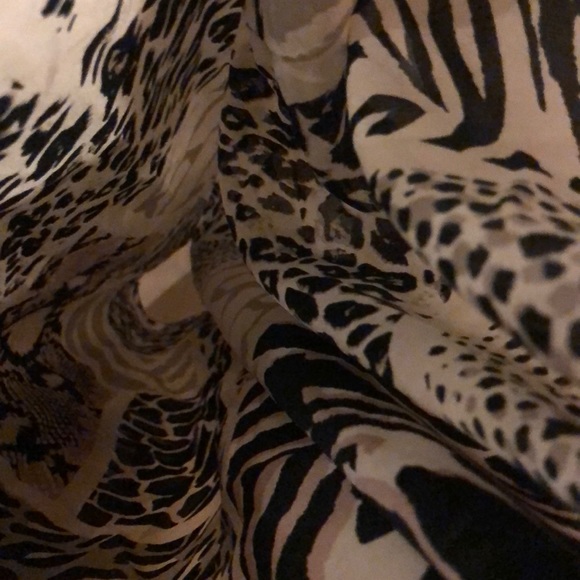 H&M Various Pattern Scarf - Picture 5 of 6